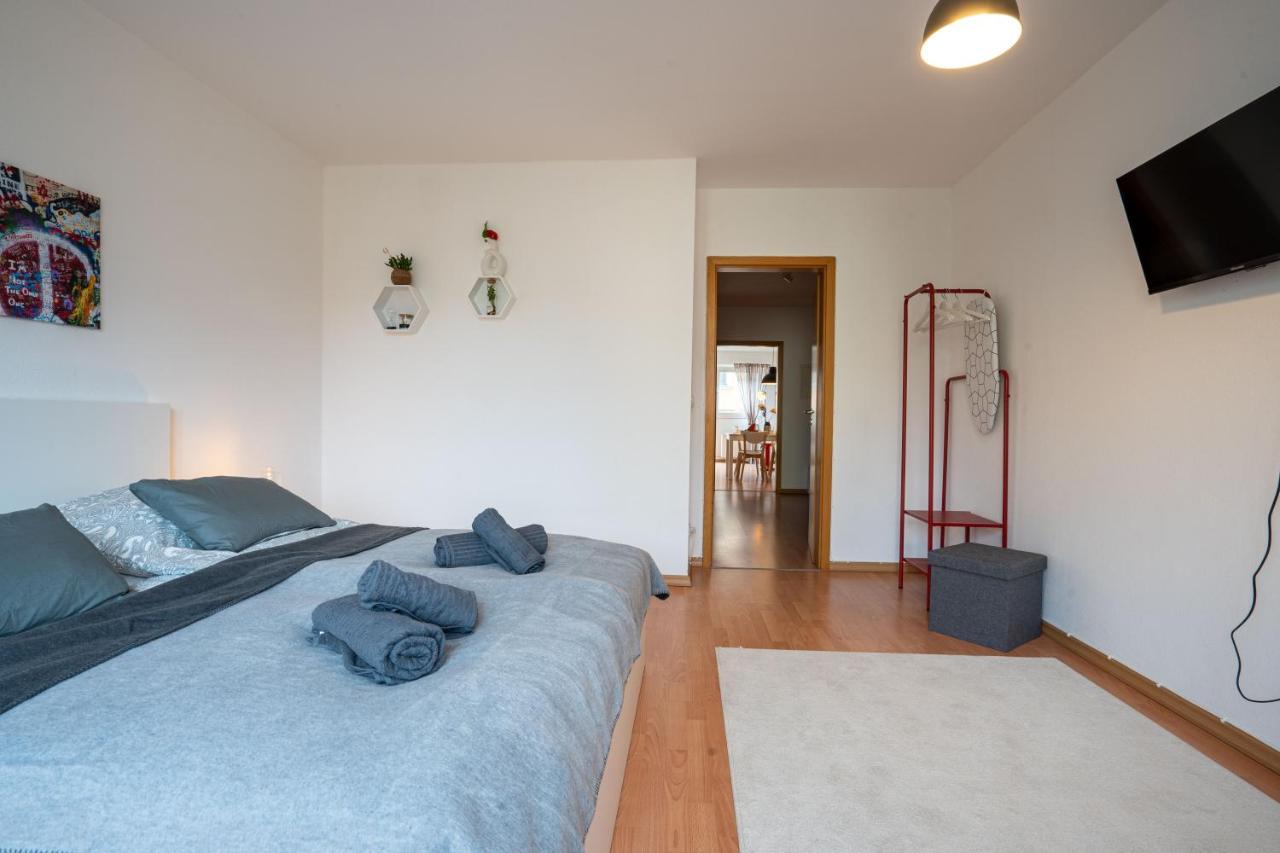 Grosse Louise In Der Neustadt Fuer Familien & Kinder Dresden Exterior photo